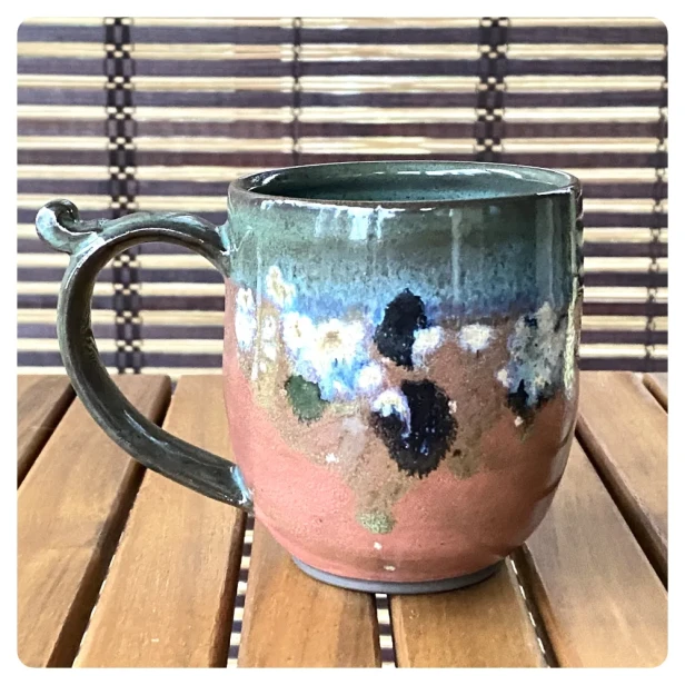 kubek do kawy kubek do herbaty z czekoladowej gliny ceramiczny rękodzielo handmade na prezent.webp